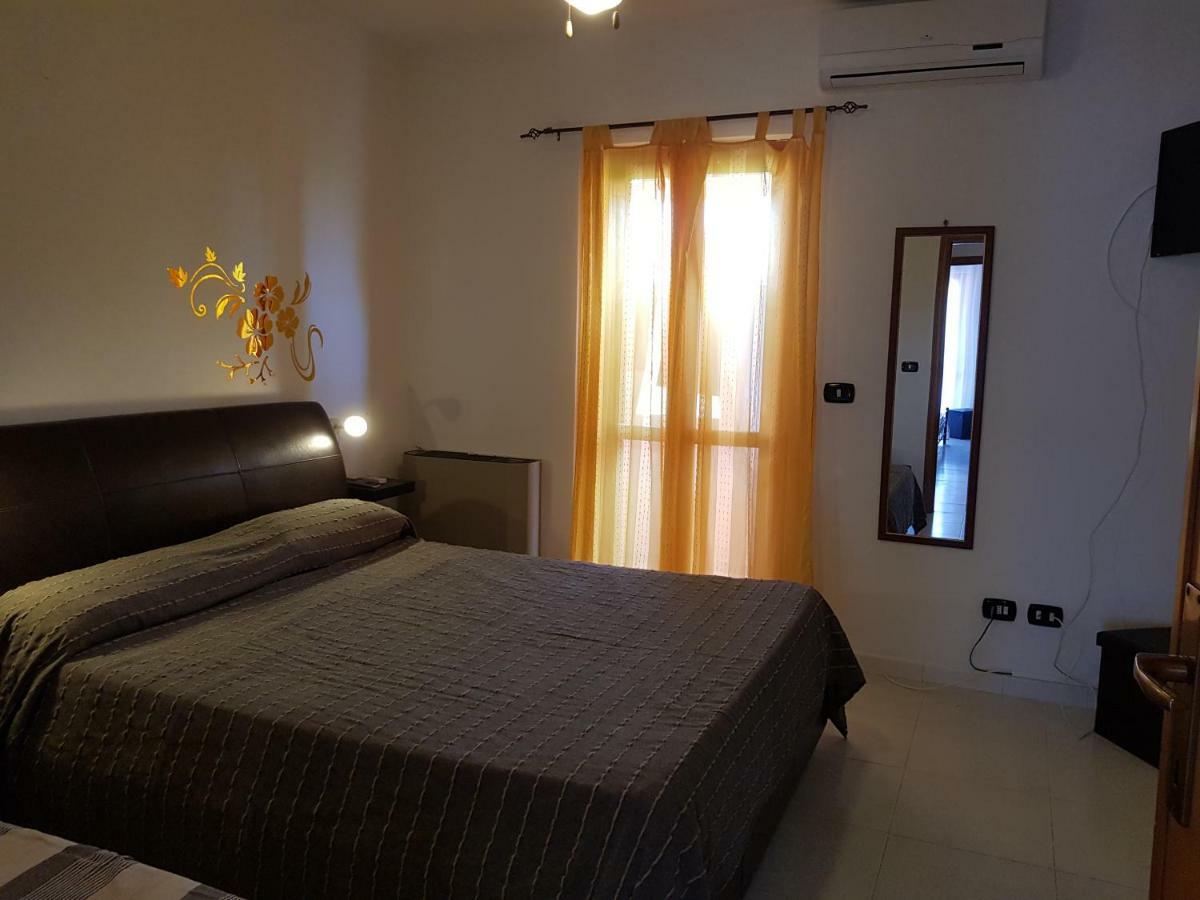 פורטו קונטה Casa Vacanze Valentina מראה חיצוני תמונה